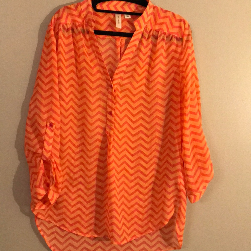 Chevron top